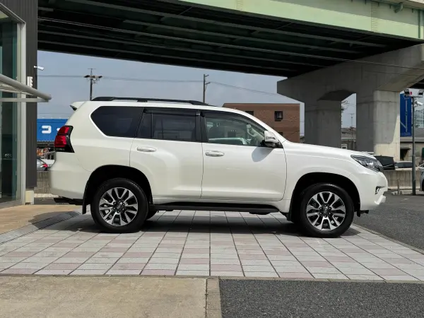 2024 Toyota Landcruiser Prado — photo 3 | Tuminion Kenya