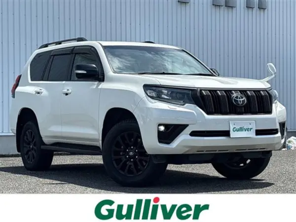 2022 Toyota Landcruiser Prado — photo 1