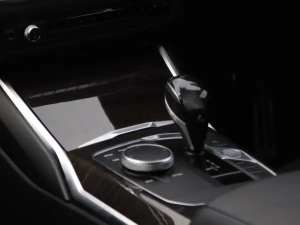 2019 Bmw 3 Series — photo 7 | Tuminion Kenya