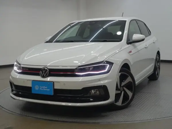 2021 Volkswagen Polo — photo 1