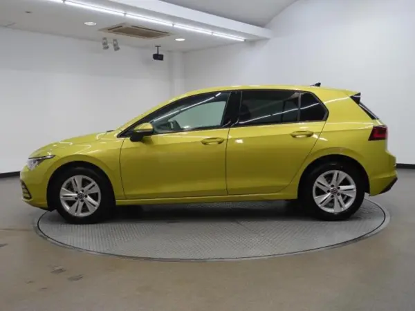 2022 Volkswagen Golf — photo 2 | Tuminion Kenya