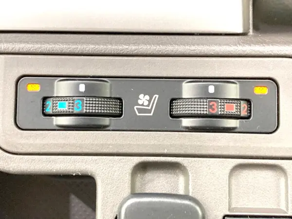 2022 Toyota Landcruiser Prado — photo 7 | Tuminion Kenya