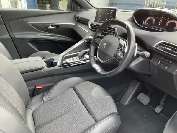 2020 Peugeot 5008 — photo 7 | Tuminion Kenya
