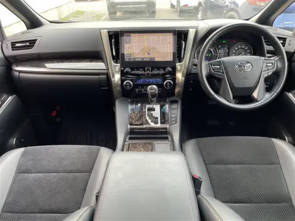 2021 Toyota Alphard — photo 2 | Tuminion Kenya