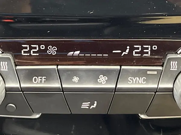 2020 Bmw X1 — photo 7 | Tuminion Kenya