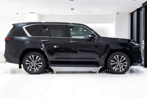 2025 Lexus Lx — photo 3 | Tuminion Kenya
