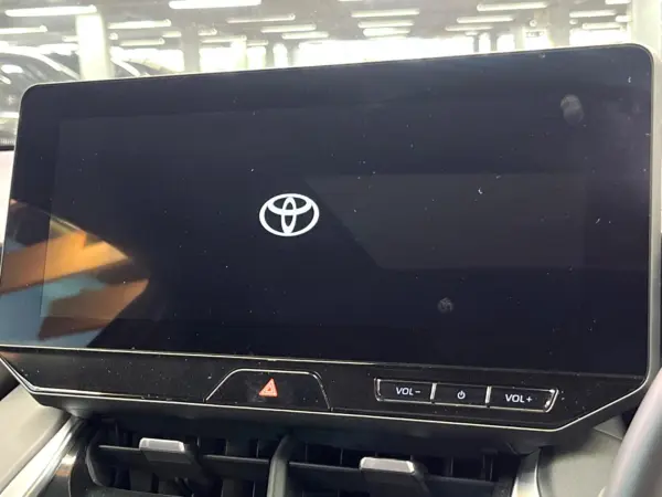 2025 Toyota Harrier — photo 7 | Tuminion Kenya