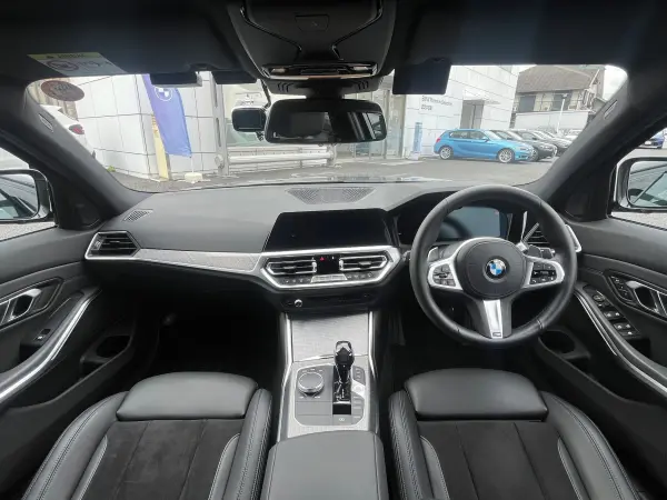 2020 Bmw 3 Series — photo 3 | Tuminion Kenya