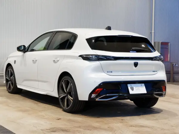 2023 Peugeot 308 — photo 3 | Tuminion Kenya