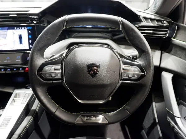 2023 Peugeot 308 — photo 8 | Tuminion Kenya