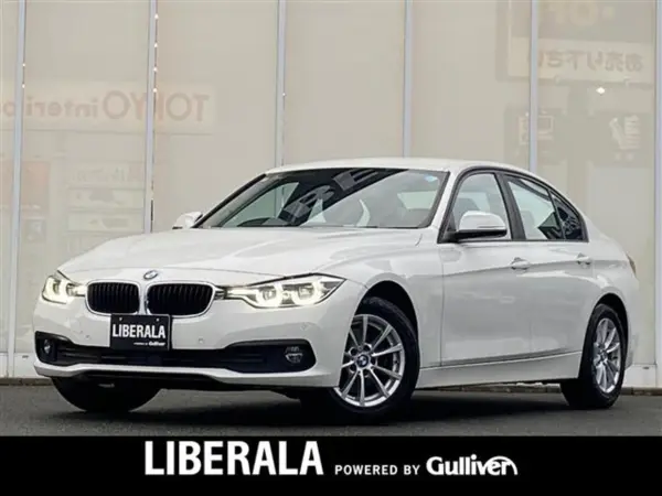 BMW 3 Series 320d ACC LDW LKA Navigation Backup Camera Bluetooth Seat Heater Comfort Access LED Adaptive Headlights Park Distance Control Mirror Integrated ETC Warranty Manual Spare Key (Alpine White III)