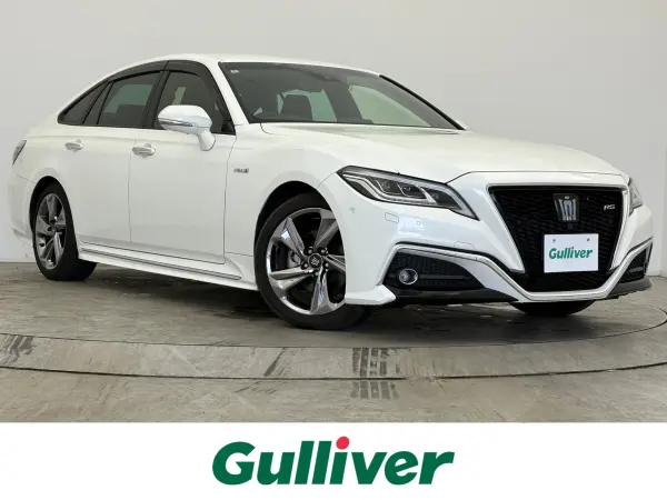 2018 Toyota Crown — photo 1