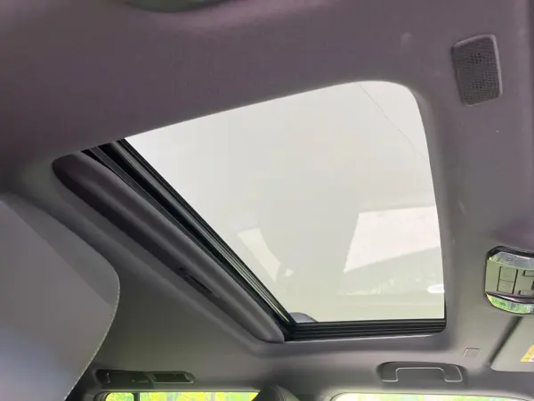 2025 Land Cruiser 250 — photo 3 | Tuminion Kenya
