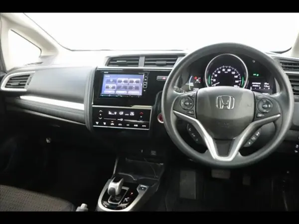2019 Honda Fit — photo 2 | Tuminion Kenya