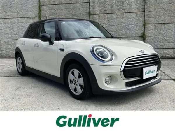 2018 Mini Cooper — photo 8 | Tuminion Kenya