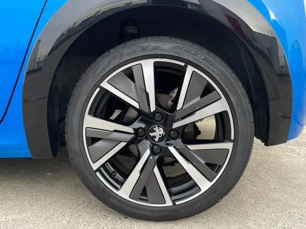 2020 Peugeot 208 — photo 8 | Tuminion Kenya