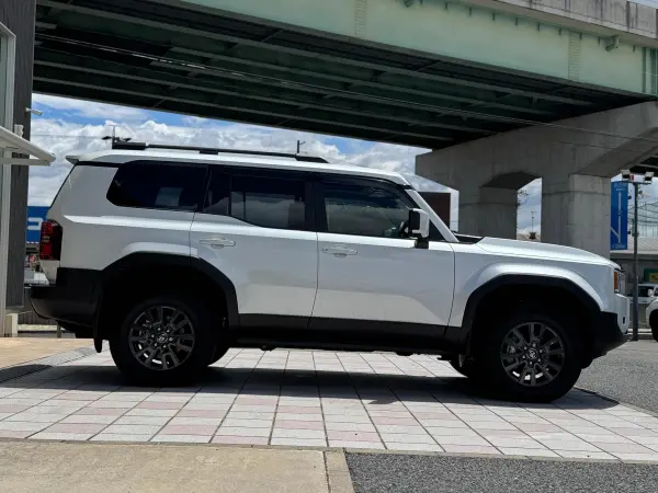 2025 Land Cruiser 250 — photo 3 | Tuminion Kenya