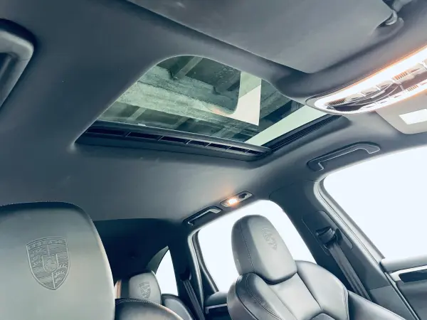 2018 Porsche Cayenne — photo 3 | Tuminion Kenya