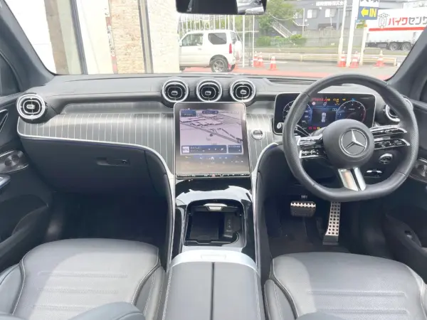 2023 Mercedes-benz Glc — photo 2 | Tuminion Kenya