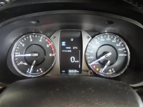 2021 Toyota Hilux — photo 9 | Tuminion Kenya