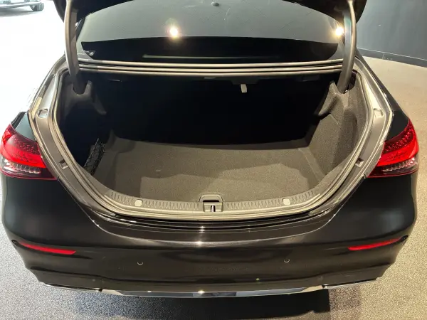 2024 Mercedes E Class — photo 7 | Tuminion Kenya