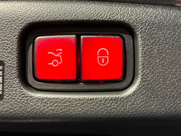 2026 Mercedes E Class — photo 9 | Tuminion Kenya