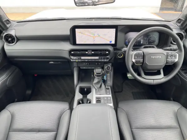 2025 Land Cruiser 250 — photo 2 | Tuminion Kenya