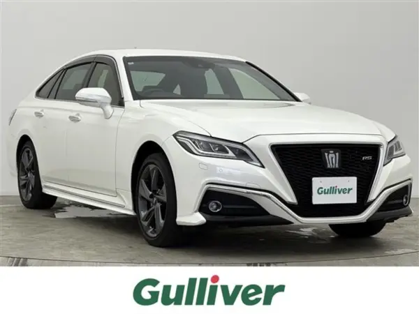 2020 Toyota Crown — photo 1