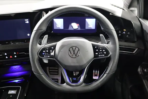 2023 Volkswagen Golf — photo 9 | Tuminion Kenya