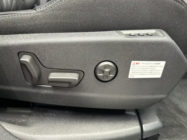 2024 Peugeot 5008 — photo 9 | Tuminion Kenya