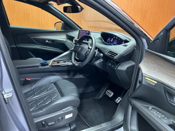 2024 Peugeot 5008 — photo 3 | Tuminion Kenya