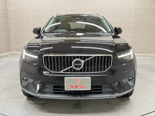 2023 Volvo Xc40 — photo 9 | Tuminion Kenya