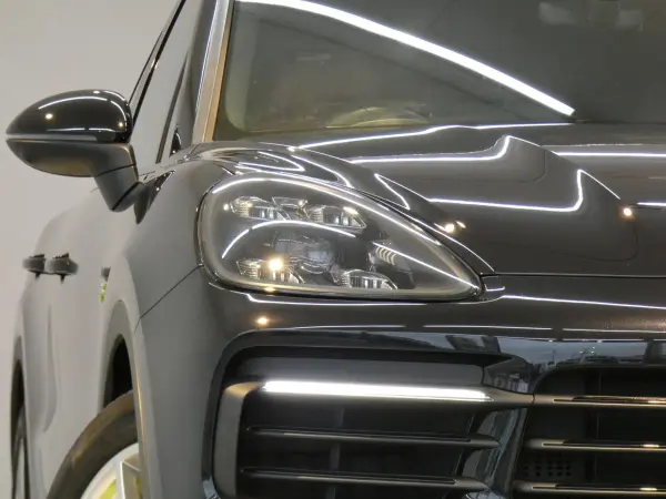 2020 Porsche Cayenne — photo 3 | Tuminion Kenya