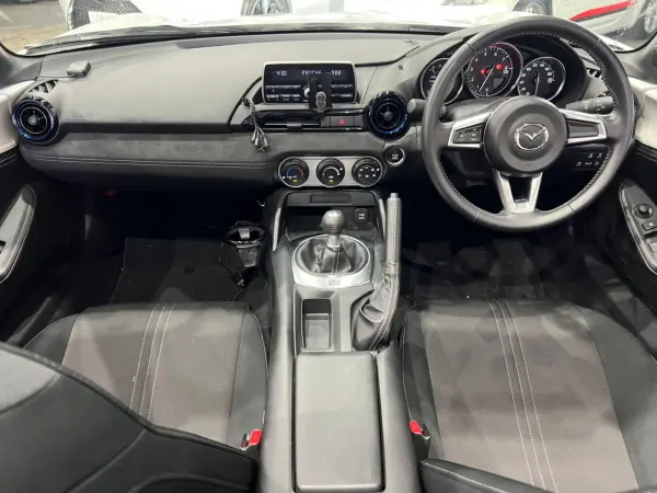 2022 Mazda Roadster — photo 9 | Tuminion Kenya