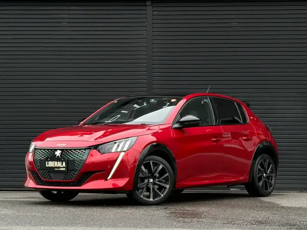 2021 Peugeot 208 — photo 8 | Tuminion Kenya