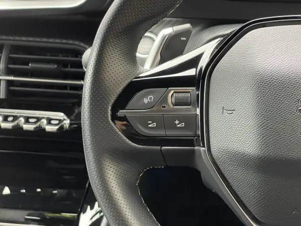 2021 Peugeot 208 — photo 7 | Tuminion Kenya