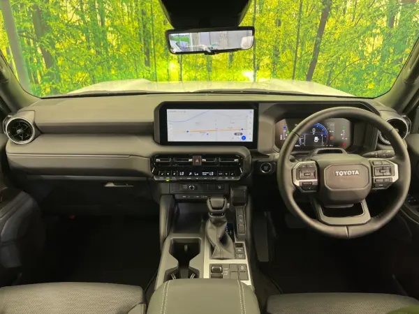 2025 Land Cruiser 250 — photo 2 | Tuminion Kenya