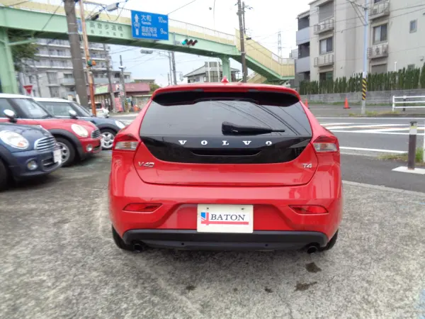 2014 Volvo V40 — photo 3 | Tuminion Kenya