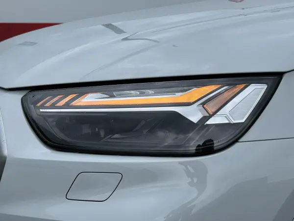 2021 Audi Q5 — photo 9 | Tuminion Kenya