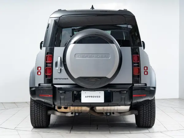 2023 Landrover Defender — photo 9 | Tuminion Kenya