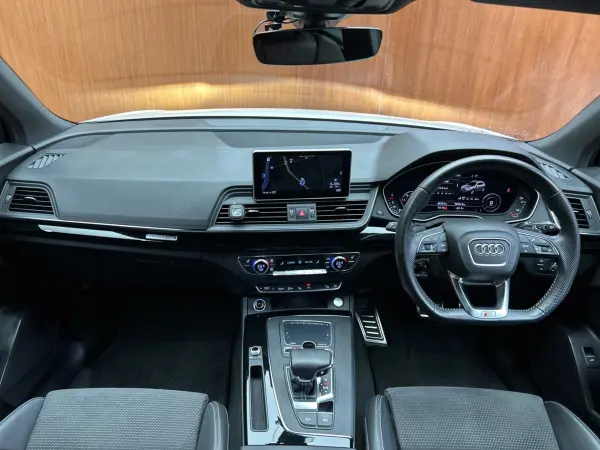 2020 Audi Q5 — photo 2 | Tuminion Kenya