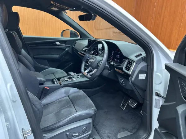 2020 Audi Q5 — photo 3 | Tuminion Kenya