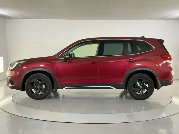 2023 Subaru Forester — photo 3 | Tuminion Kenya