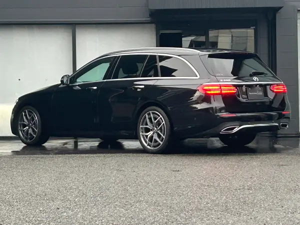 2021 Mercedes Amg Gle — photo 3 | Tuminion Kenya