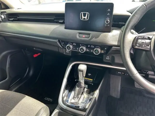 2024 Honda Vezel — photo 7 | Tuminion Kenya