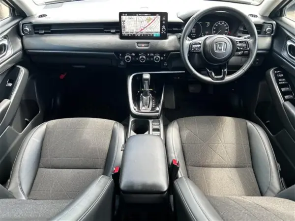 2024 Honda Vezel — photo 2 | Tuminion Kenya