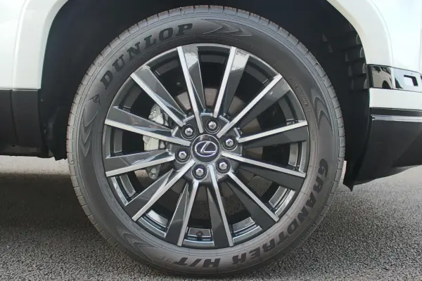 2025 Lexus Gx — photo 3 | Tuminion Kenya