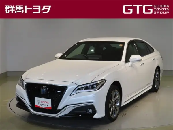 2021 Toyota Crown — photo 1