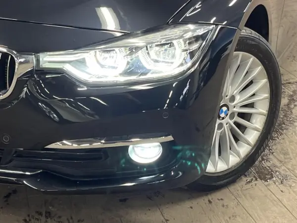 2018 Bmw 3 Series — photo 8 | Tuminion Kenya