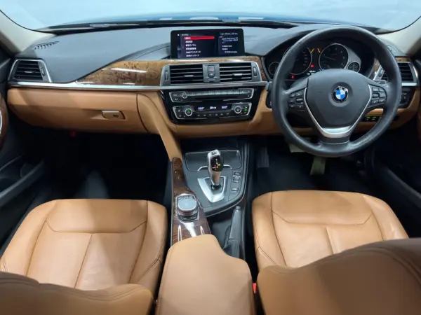 2018 Bmw 3 Series — photo 2 | Tuminion Kenya